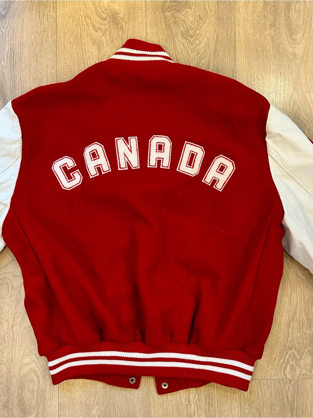 Vintage Roots Varsity Jacket Bomber 1999 Canada Letterman Patches Heritage XL - Picture 2 of 16
